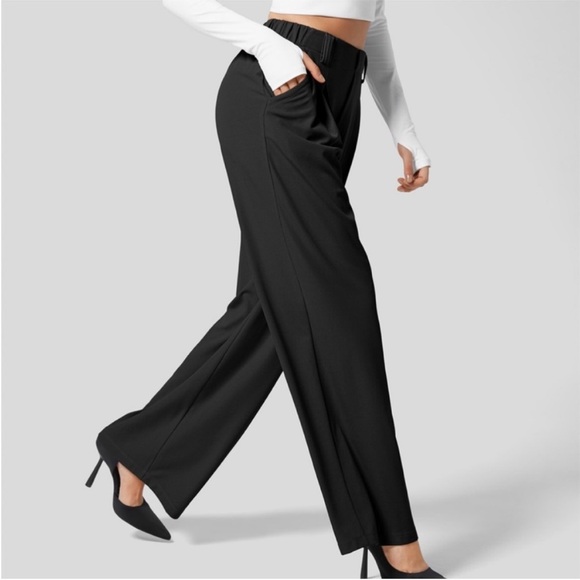 Halara High Waisted Plicated Side Pocket Wide Leg Waffle Knit Work Pants - Picture 3 of 7